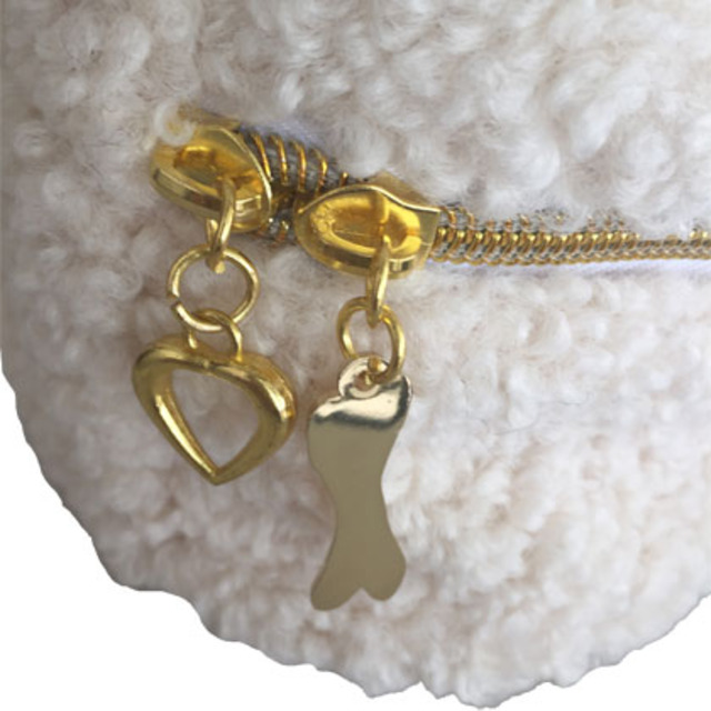 4180119-item_edqdimuz3gwq4m3uxurymvnidedq4svk_4